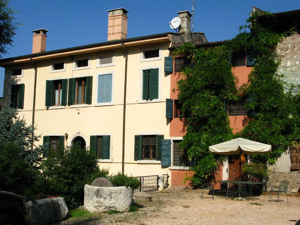 Agriturismo Corte Pellegrini San Martino Buon Albergo Exterior photo