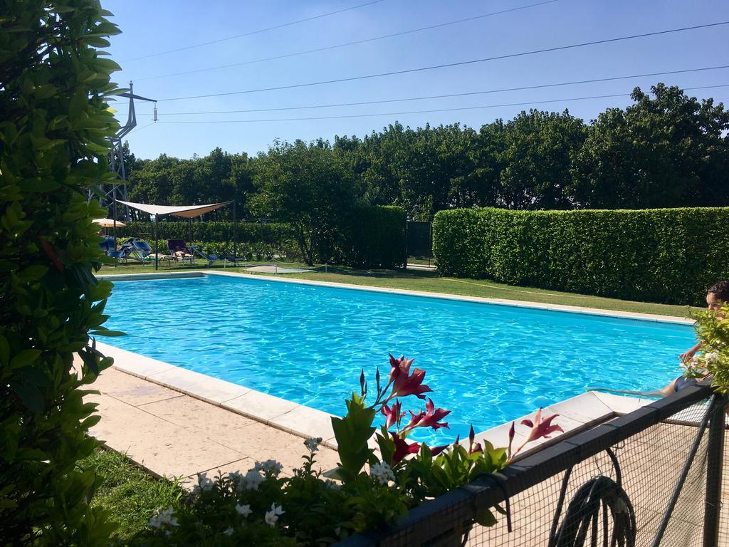 Agriturismo Corte Pellegrini San Martino Buon Albergo Exterior photo